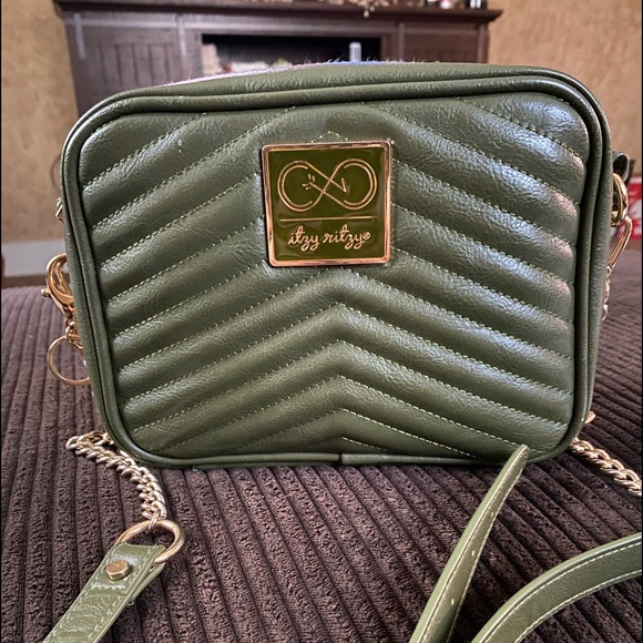 Original Chelsea olive crossbody itzy ritzy - Picture 1 of 5